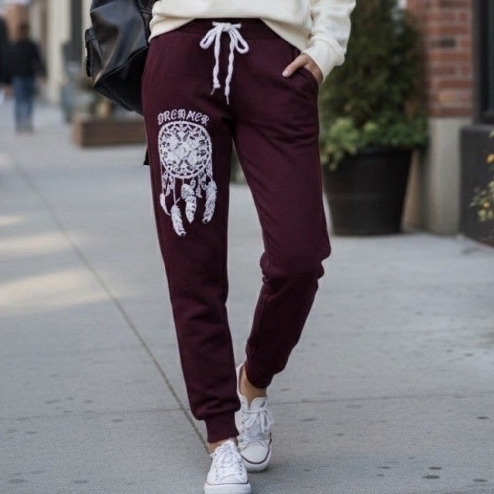 rue21 Jogger Sweatpants Womens XS Burgundy Dreamcatcher Graphic Fleece Lounge